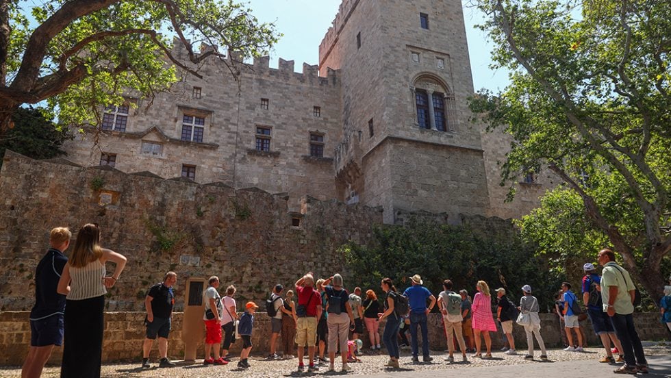 rodos touristes